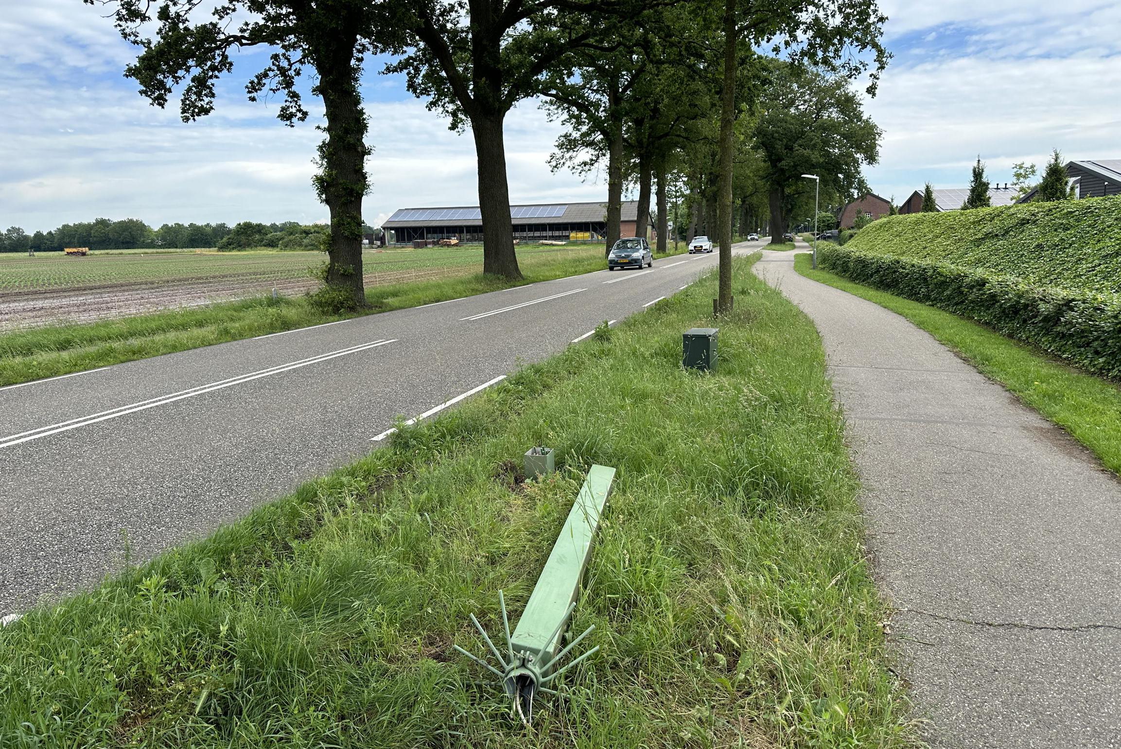 Weer flitspaal vernield in Tienray